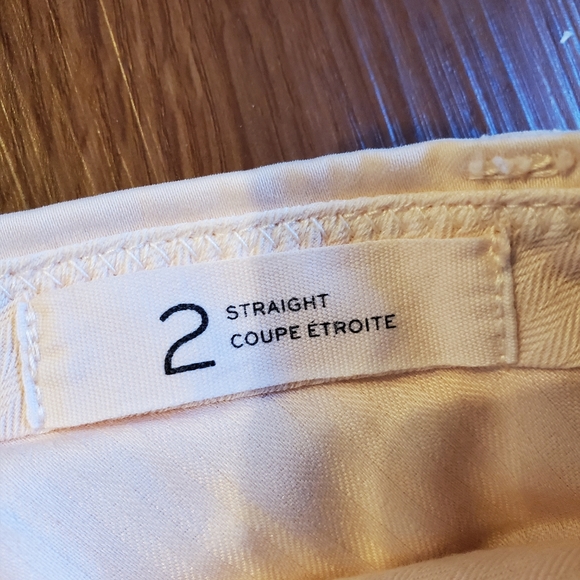 Banana Republic Straight Leg Light Pink Chino - Picture 5 of 6